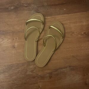 Chic Gold Women's Sandals